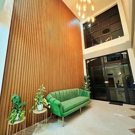 Verra Inn Tagaytay City Extérieur photo