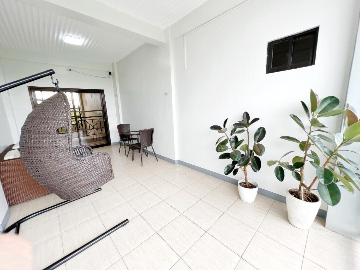 Verra Inn Tagaytay City Extérieur photo