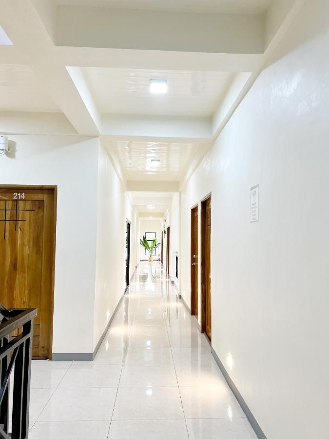 Verra Inn Tagaytay City Extérieur photo