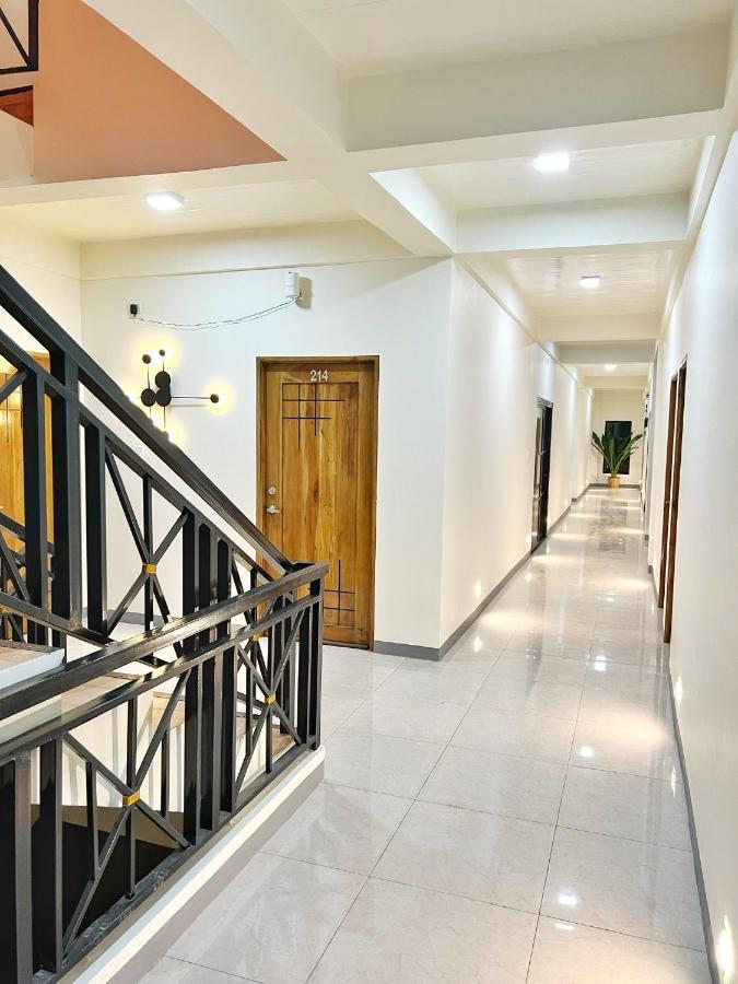 Verra Inn Tagaytay City Extérieur photo