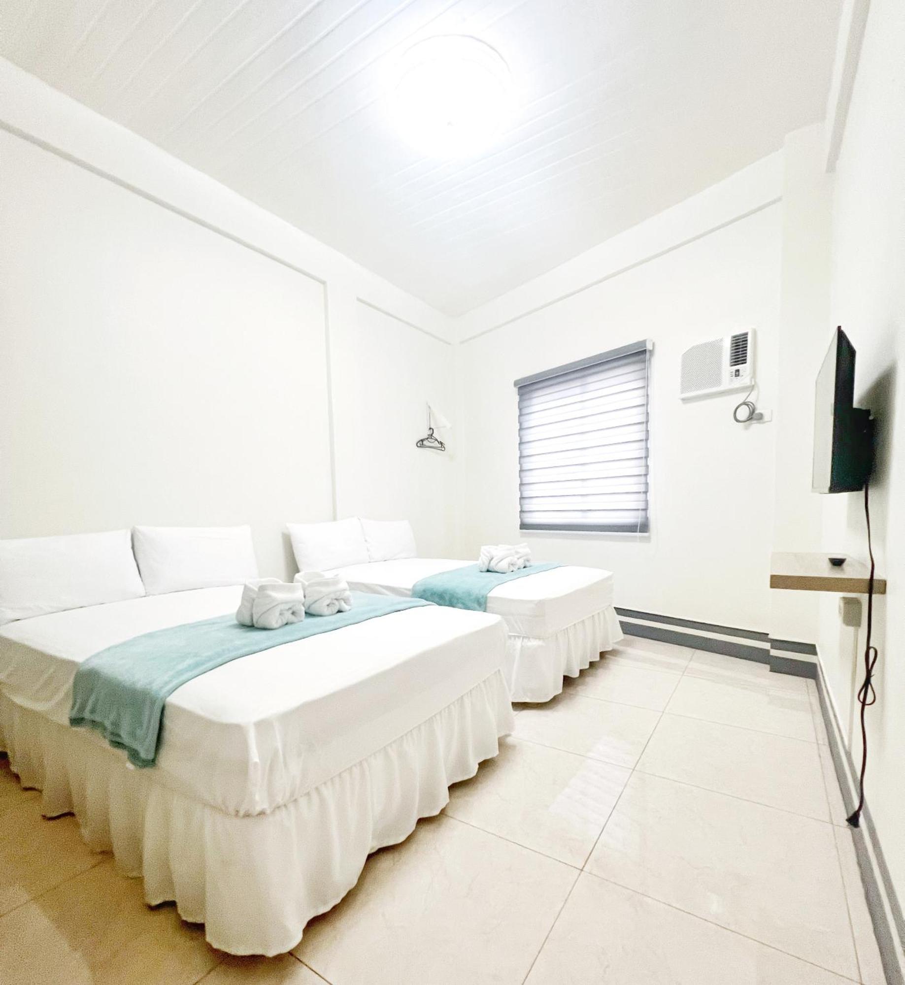 Verra Inn Tagaytay City Extérieur photo